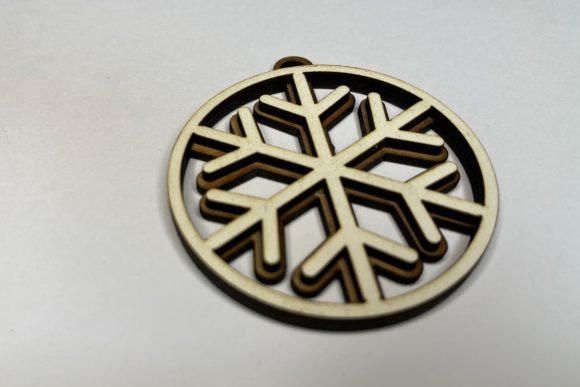 3D SVG Review: Layered Christmas Ornament Snowflake
