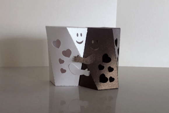 Scutoids in Love Favor Box: 3D SVG for Holidays